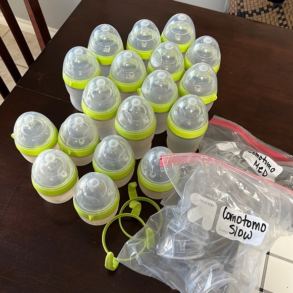 Comotomo Other Comotomo Bottles Poshmark